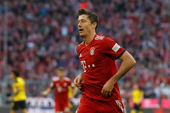 每体：由于拉什福德未来不确定，巴萨关注努萨、福法纳和马拉