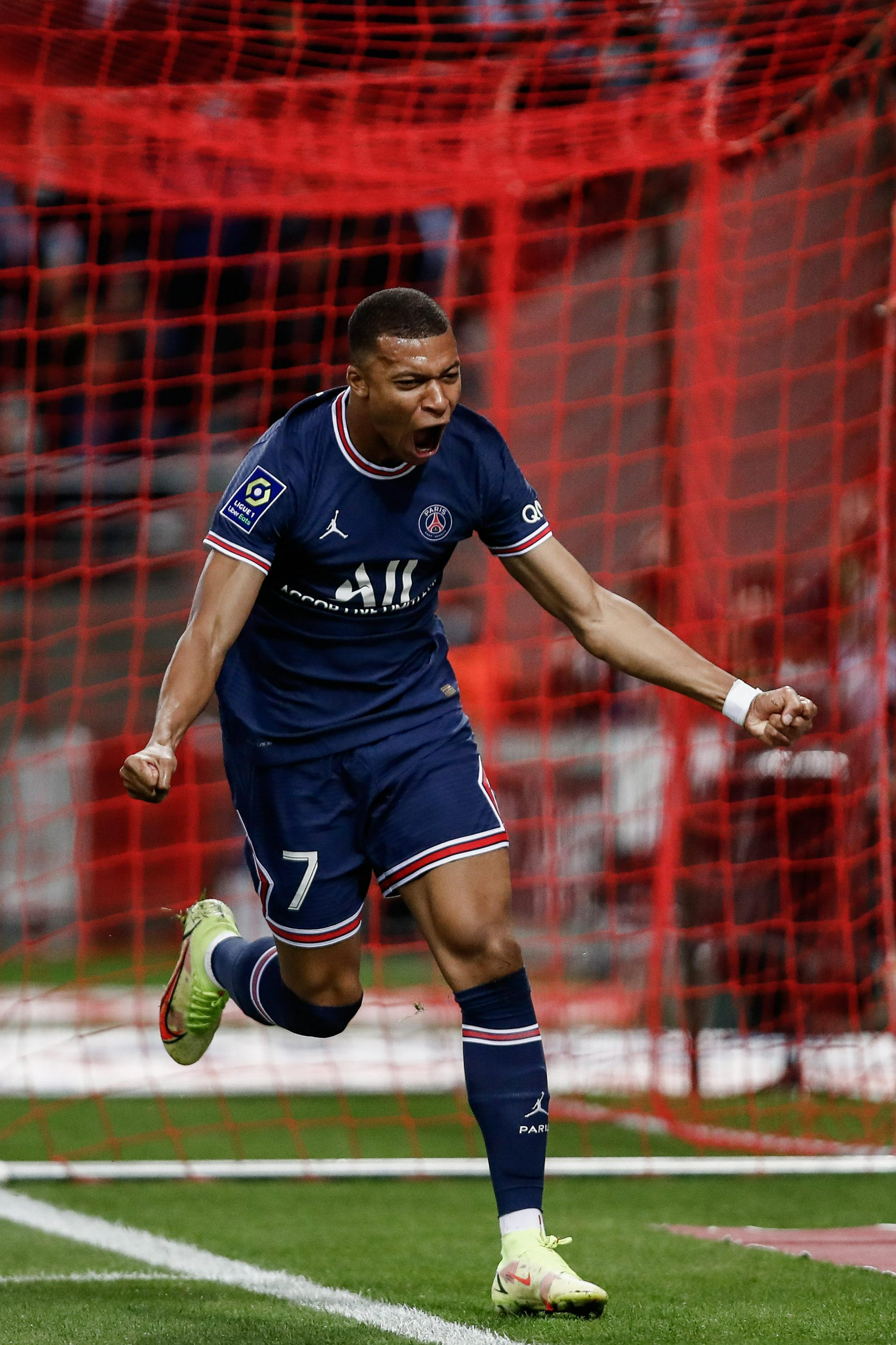 支持阿森纳还是拜仁？波多尔斯基：我会为两支球队加油