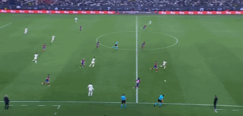 BBC记者：一名29岁的球员在伦敦市中心因涉嫌斗殴被捕