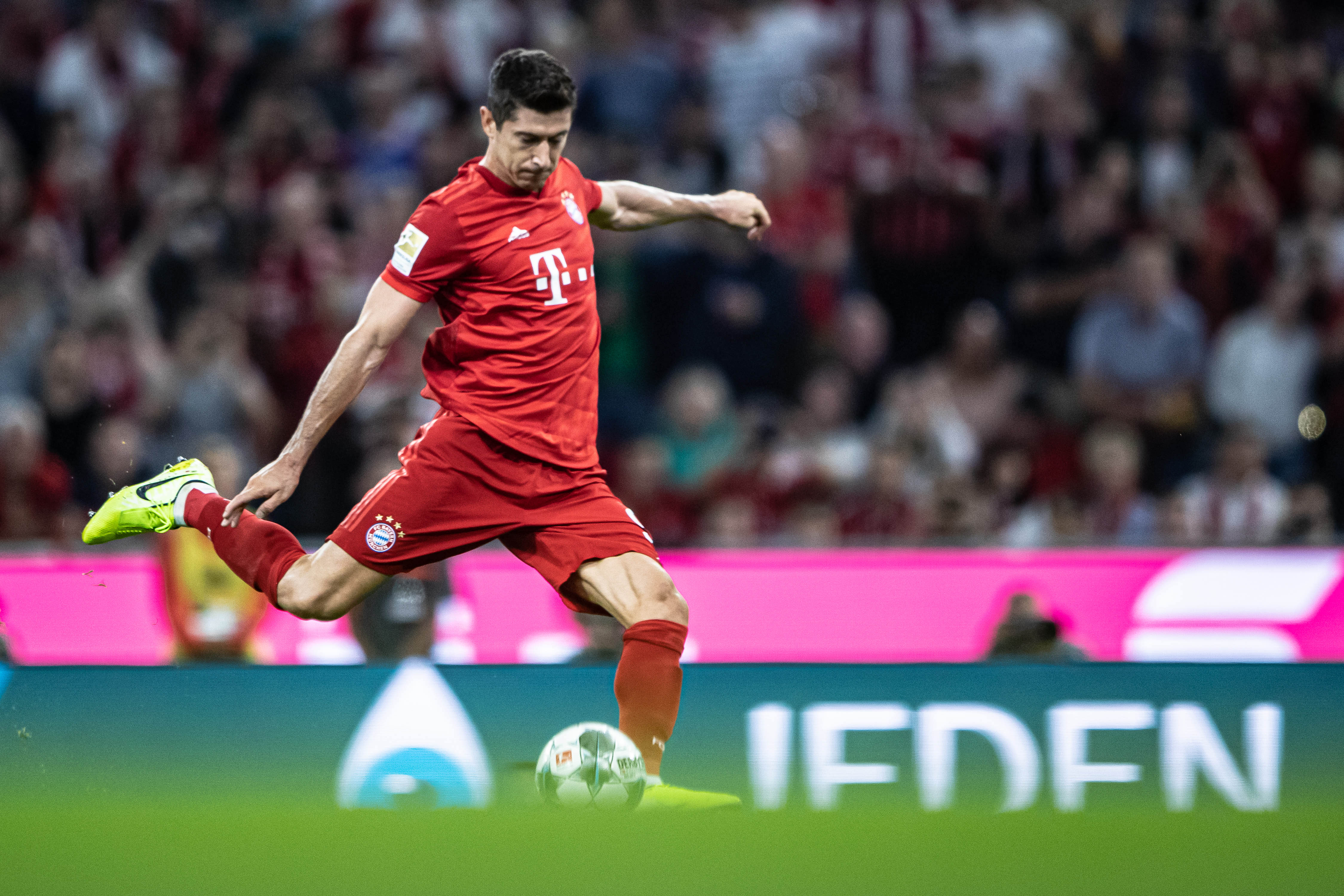 利物浦考察法甲中卫雅凯，科纳特或离队