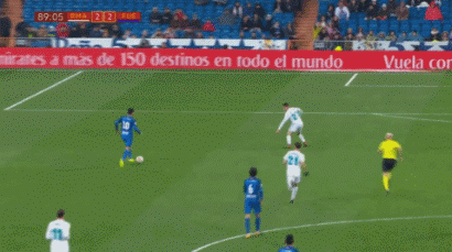 中超第29轮最佳候选：王燊超、钟义浩入选，法比奥在列