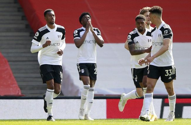 TA：阿尔特塔意识到球队需调整风格；7月已为哲凯打造战术