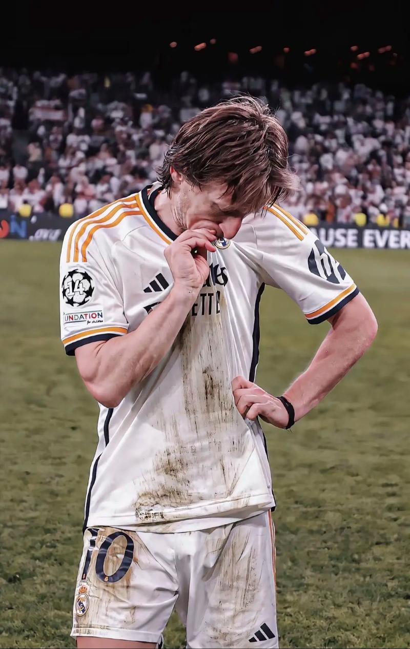 米体：国米将在意杯进行9人轮换，迪乌夫和小将科基有望首发