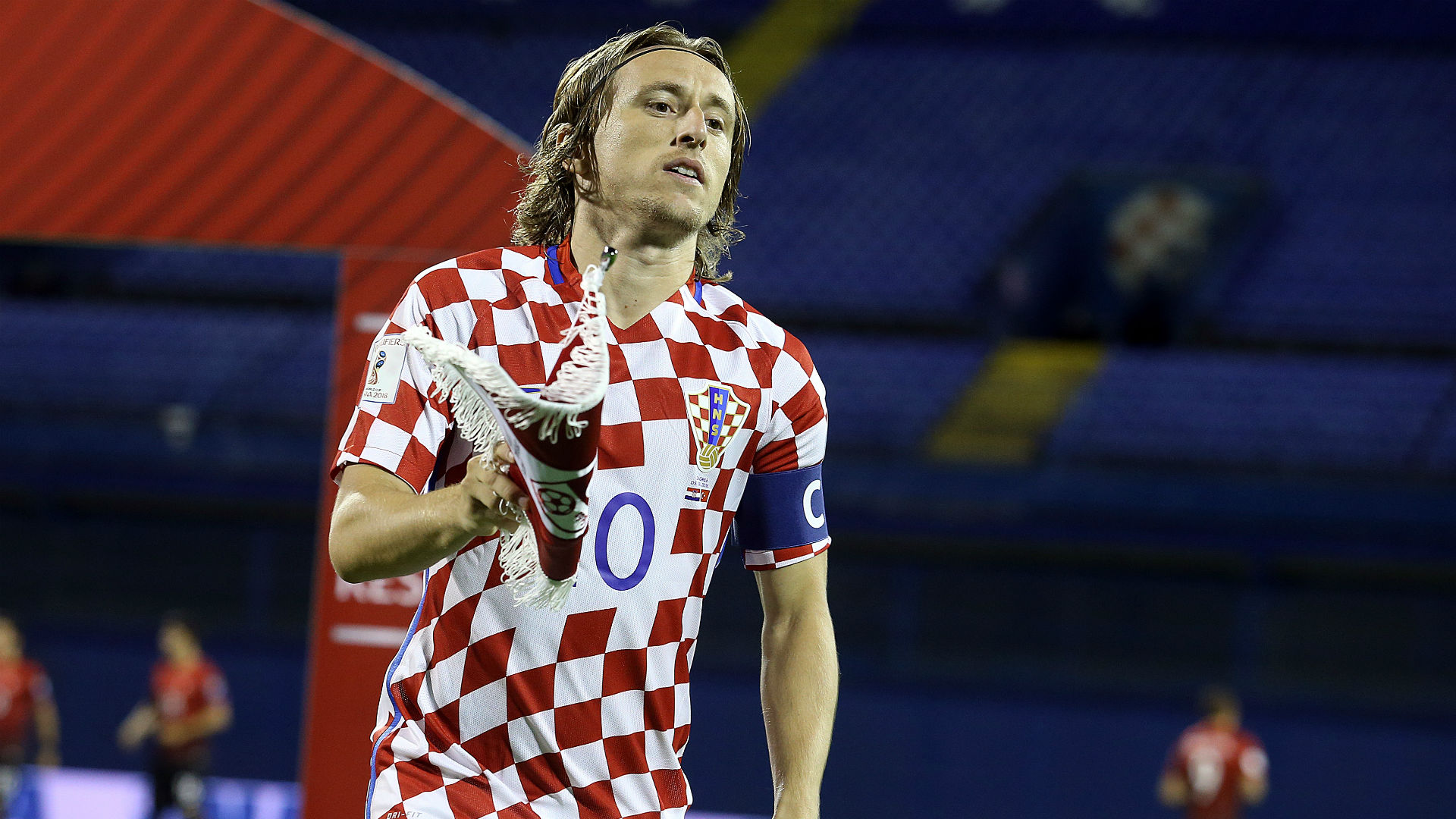 篮球CBA球员连续三场得分上双