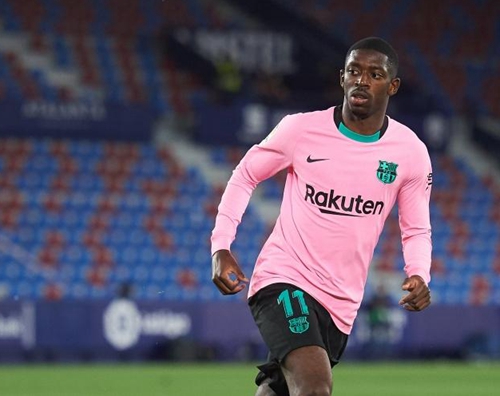 教滑雪也安排上了？还有什么是蔚来驾享小哥不会的吗！